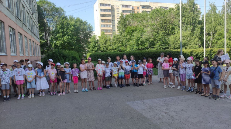 День мороженного в лагере "Орлята".